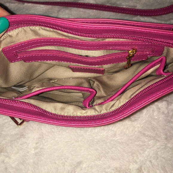 Isaac Mizrahi Paulette crossbody bag - Picture 2 of 7